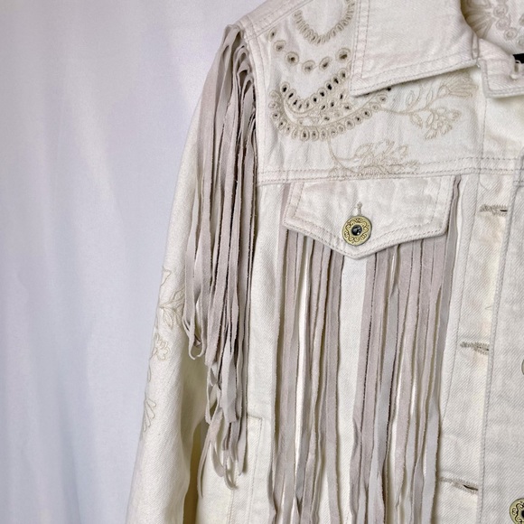 Scully Western Style Cream Jean Jacket with Suede Fringe - Picture 8 of 9